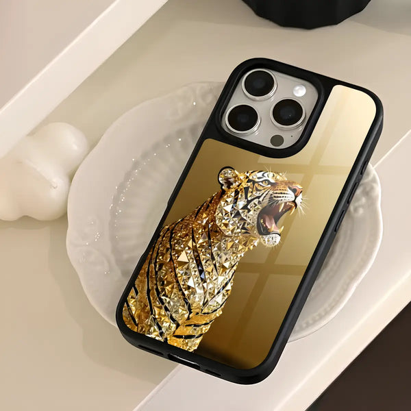 Faceted Hunter - Apple